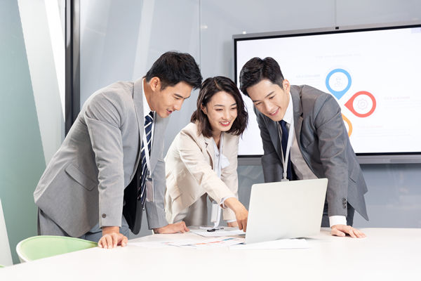 精益人才發(fā)展：培養(yǎng)專業(yè)人才，推動企業(yè)持續(xù)發(fā)展