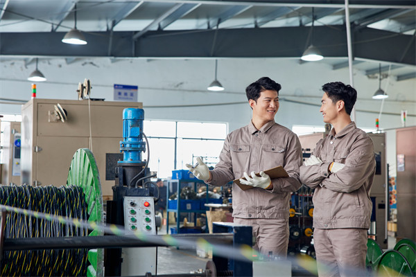 制造業(yè)管理新策略，引領(lǐng)企業(yè)高效運營，提升競爭力