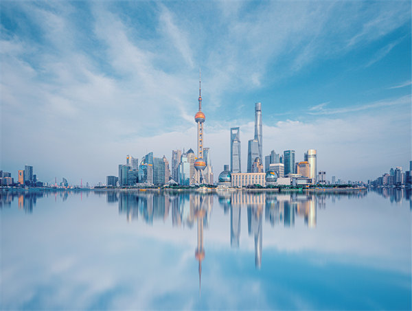 集團(tuán)管控引領(lǐng)企業(yè)轉(zhuǎn)型升級(jí)，實(shí)現(xiàn)可持續(xù)發(fā)展目標(biāo)
