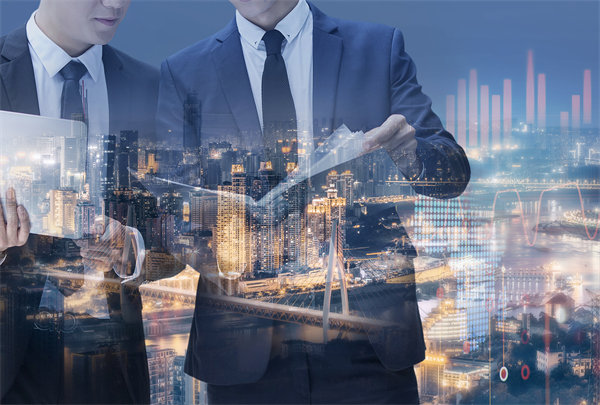 立足企業(yè)實(shí)際，制定可行經(jīng)營計(jì)劃，確保企業(yè)穩(wěn)健前行