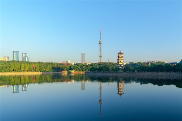 長(zhǎng)沙企業(yè)管理咨詢(xún)：如何定制專(zhuān)屬優(yōu)化方案？