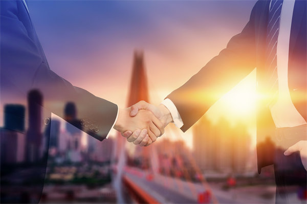 如何利用精益供應(yīng)鏈策略增強(qiáng)企業(yè)的抗風(fēng)險(xiǎn)能力？