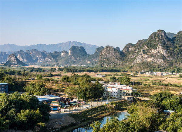 清遠(yuǎn)集團(tuán)管控咨詢公司如何強(qiáng)化集團(tuán)集權(quán)與分權(quán)？
