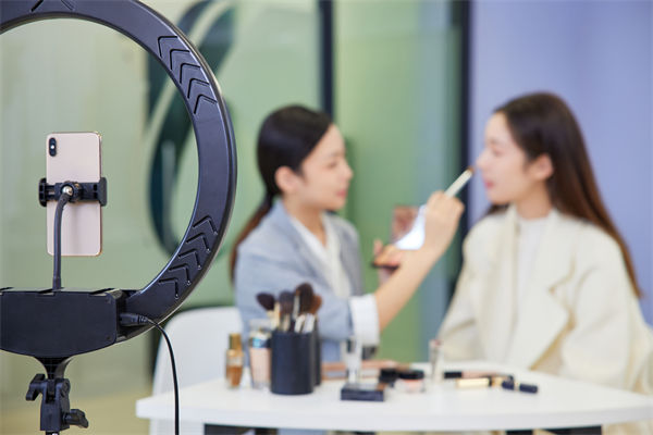 營銷咨詢公司的全球化服務(wù)如何助企業(yè)開拓國際市場？