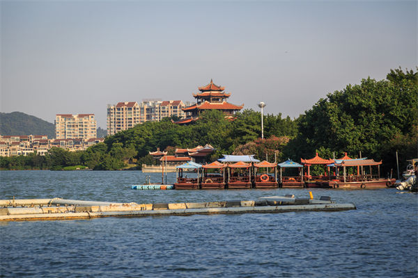 泉州營(yíng)銷(xiāo)咨詢公司如何為企業(yè)定制創(chuàng)新?tīng)I(yíng)銷(xiāo)策略？
