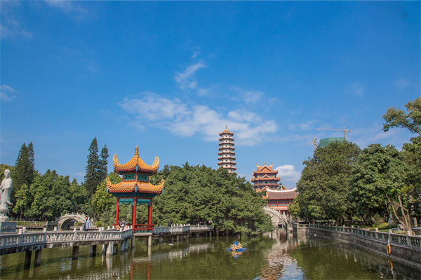 福州人力資源咨詢公司如何優(yōu)化企業(yè)人才結(jié)構(gòu)？