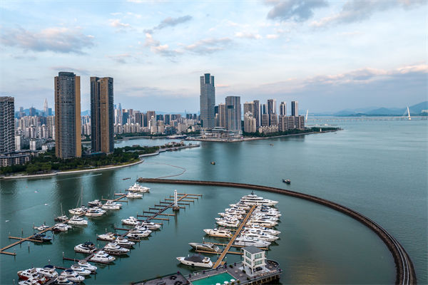 如何判斷深圳戰(zhàn)略咨詢公司的策略建議是否可行？