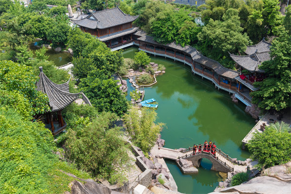 溫州戰(zhàn)略咨詢公司可以提供哪些有效的商業(yè)模式創(chuàng)新方案？