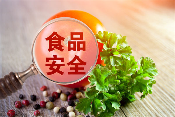 老板直播吃自家黃燜雞：想證明清白，品牌營銷怎么看？