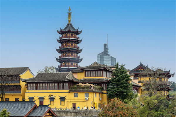 高薪招不來(lái)人，低薪留不住才，南京薪酬咨詢公司如何破解困局？