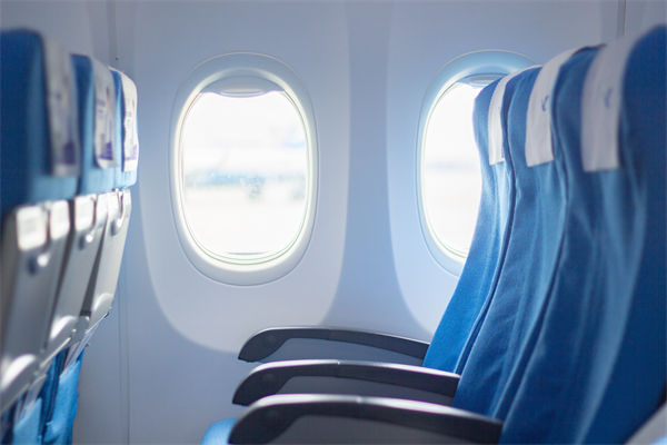 航空公司故意調(diào)低溫度賣毛毯？企業(yè)有何營銷啟示？