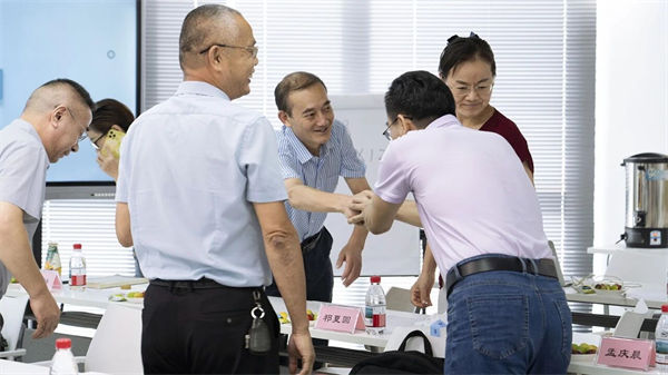 正睿咨詢集團(tuán)AI數(shù)智化咨詢新模式第四期高級合伙人招募會(huì)